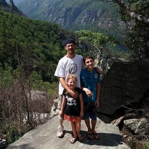 Meet your Posher, Charles